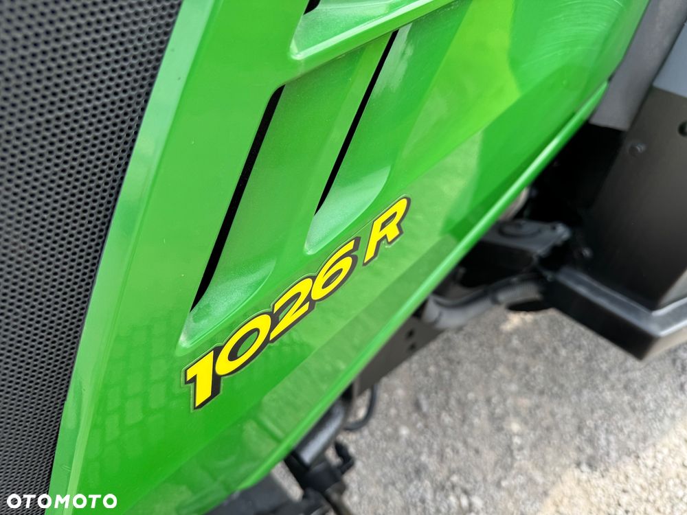 John Deere 1026R 4x4 4WD win wałek hydraulika pod pług tur - 11