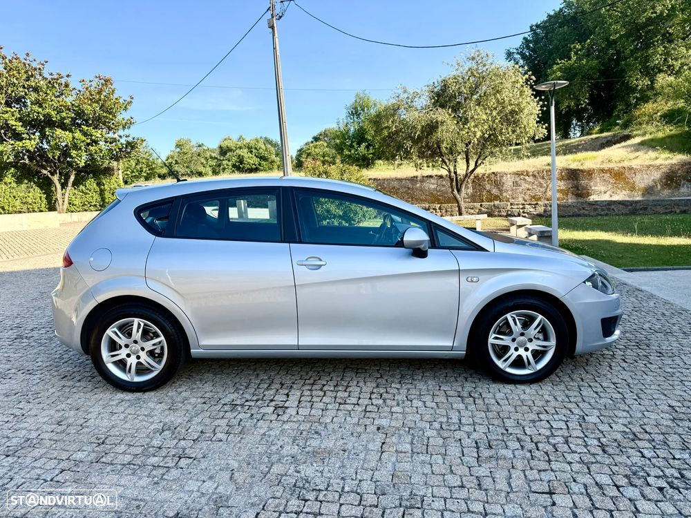 SEAT Leon 1.6 TDI ECOMOTIVE Sport Start/Stop - 4