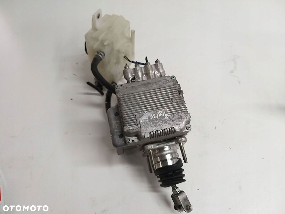 toyota auris ii prius iii 16r 1.8 hybrid serwo pompa abs hamulcowa 47270-47 - 2