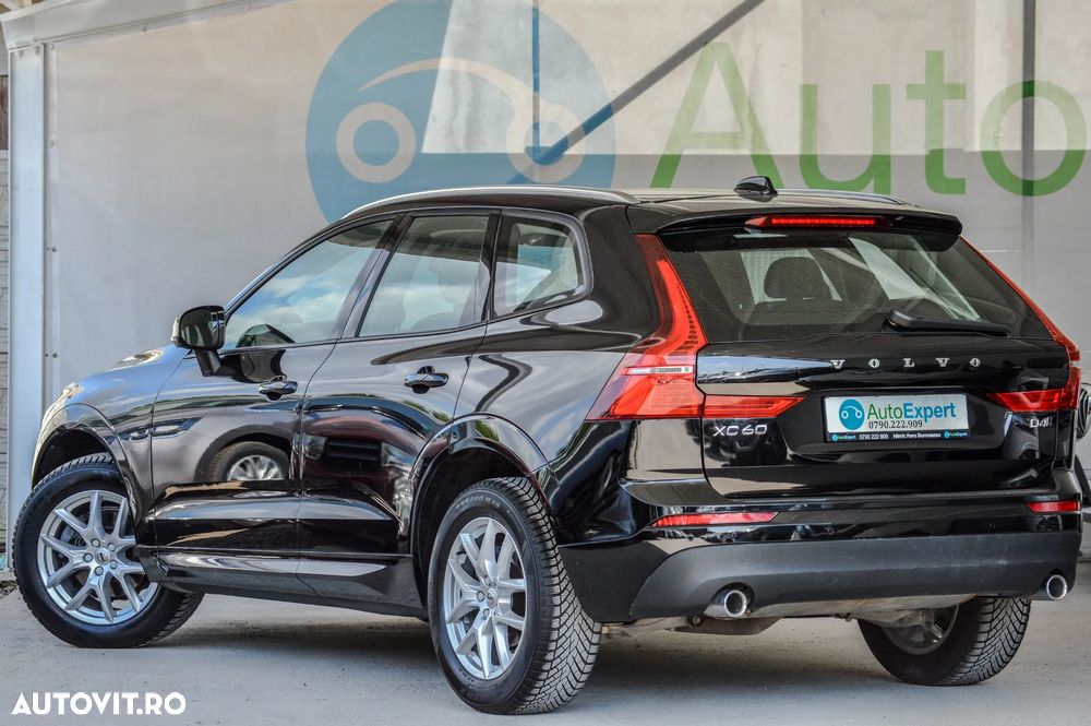 Volvo XC 60 D4 AWD Geartronic Momentum - 27