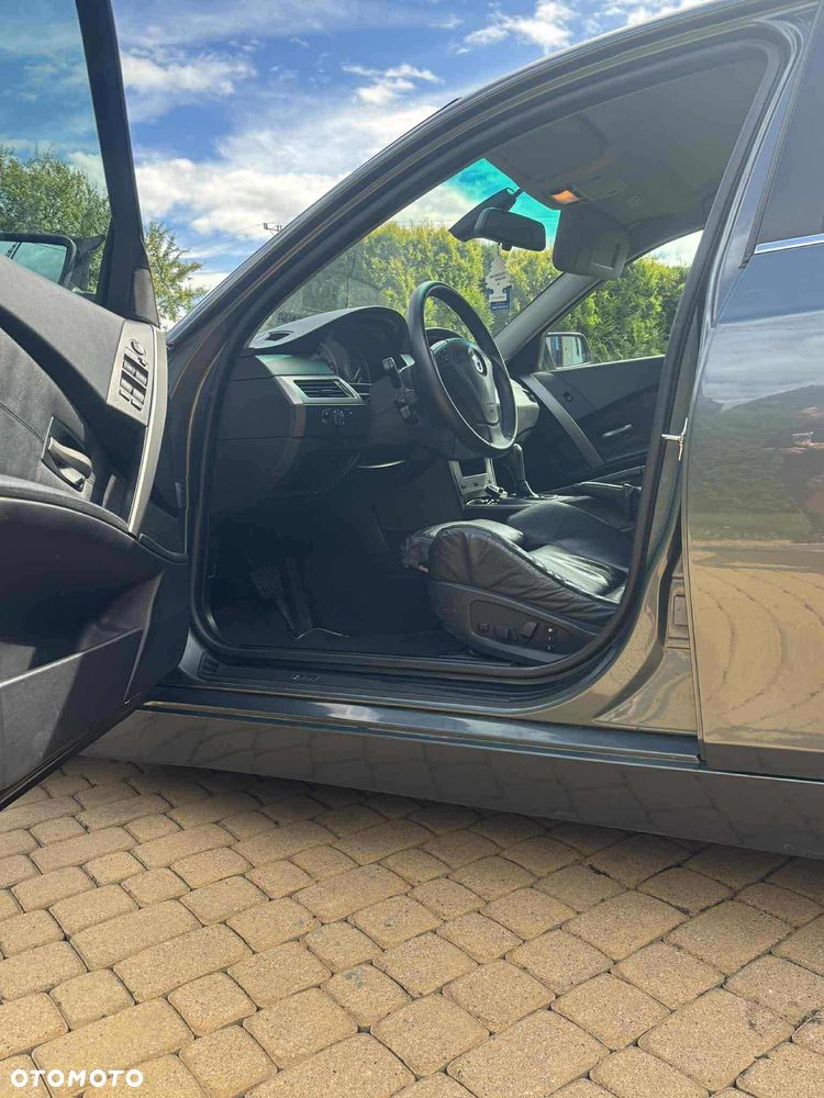 BMW Seria 5 - 10