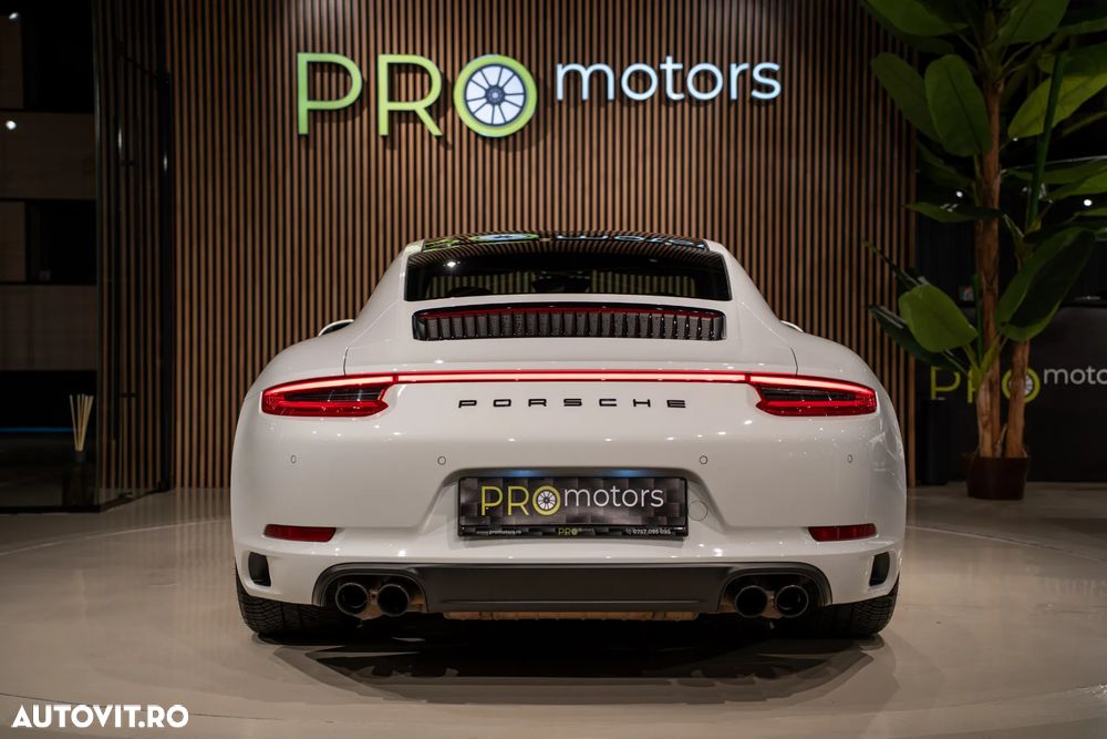 Porsche 911 Carrera 4S PDK - 5