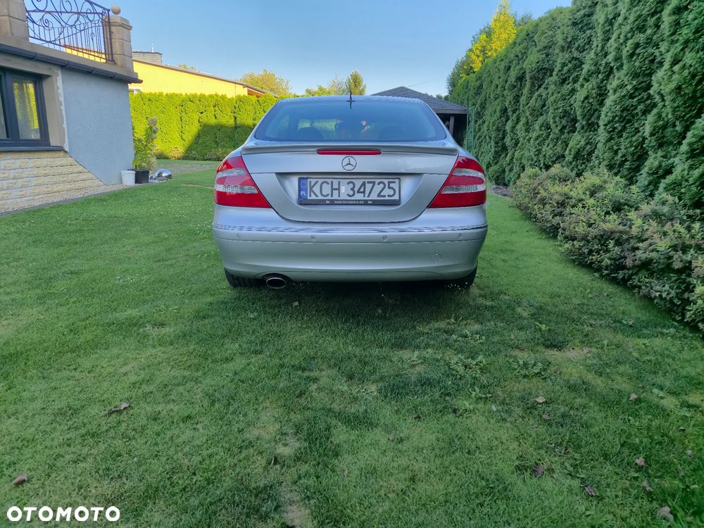 Mercedes-Benz CLK - 5