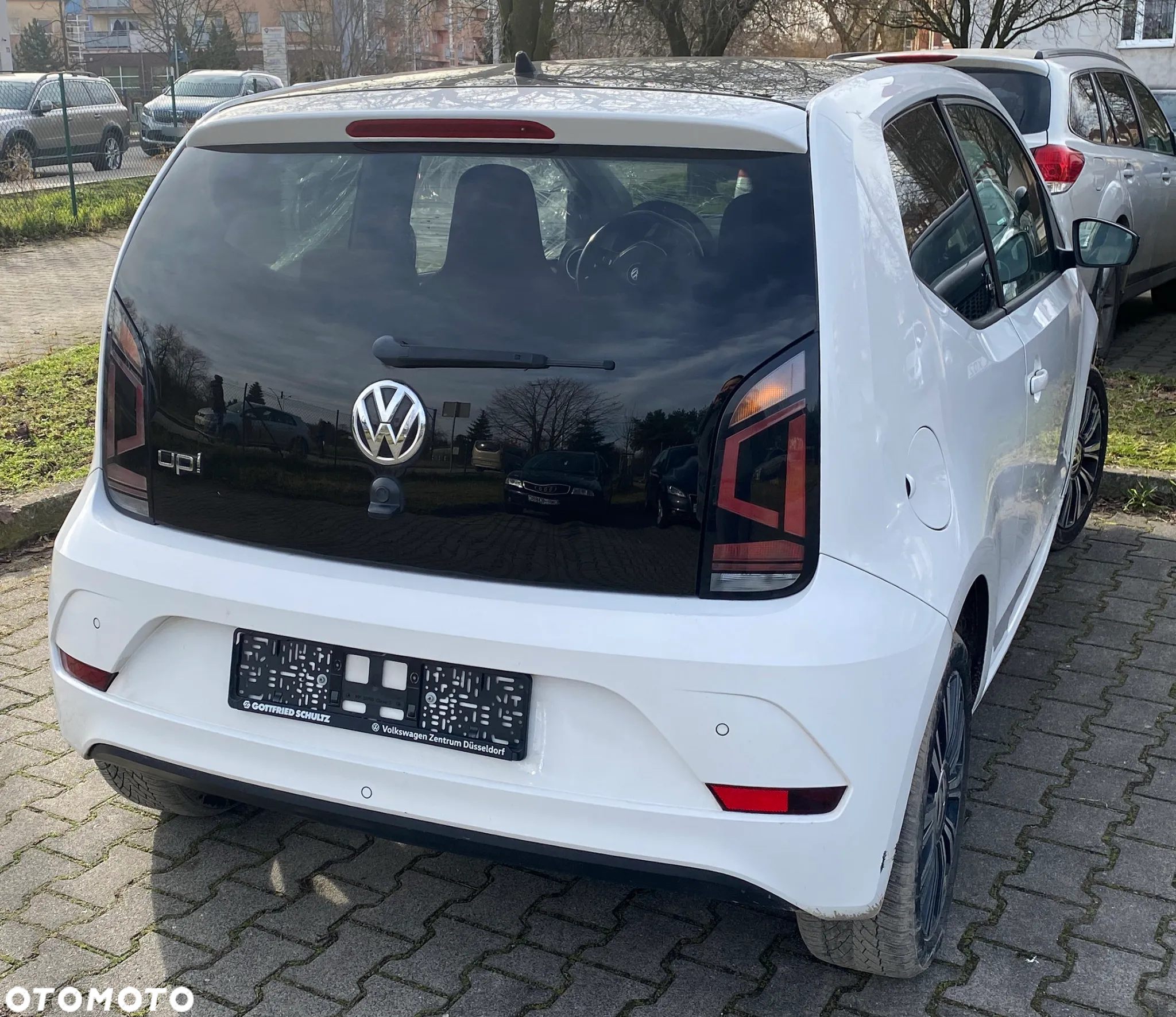 Volkswagen up! sound - 2