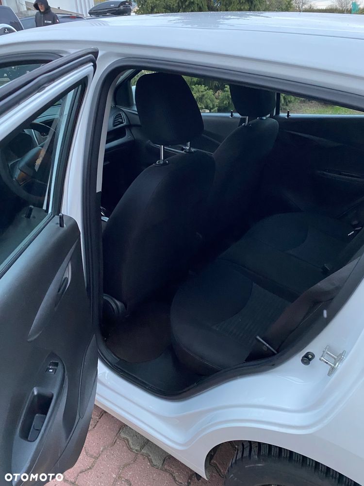 Chevrolet Spark - 15