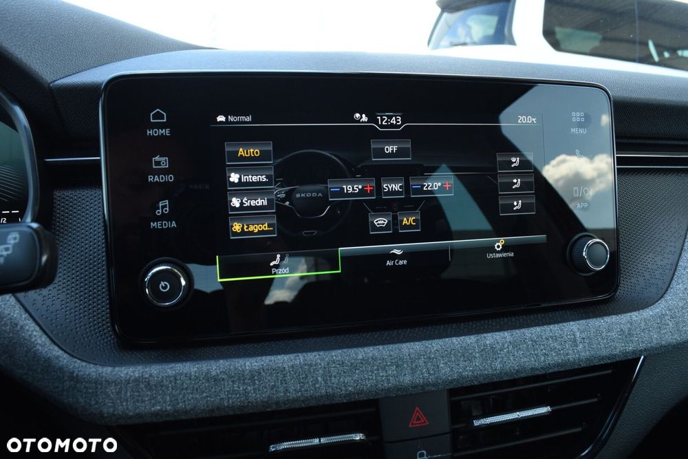 Skoda Kamiq 1.0 TSI Selection DSG - 22