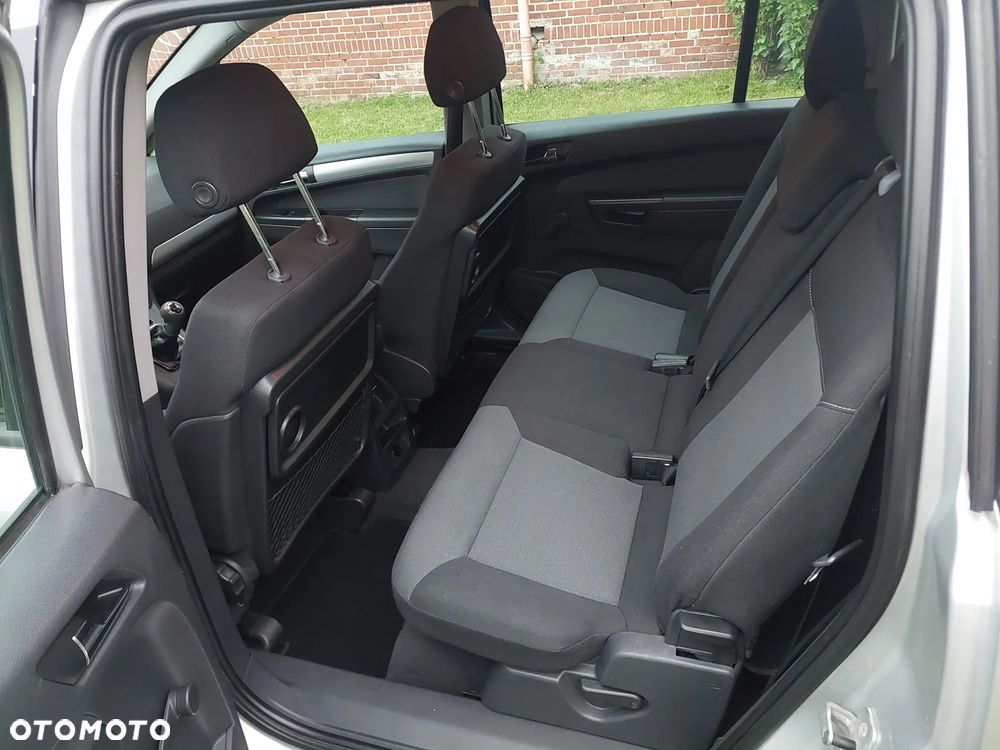 Opel Zafira 1.9 CDTI Cosmo - 15