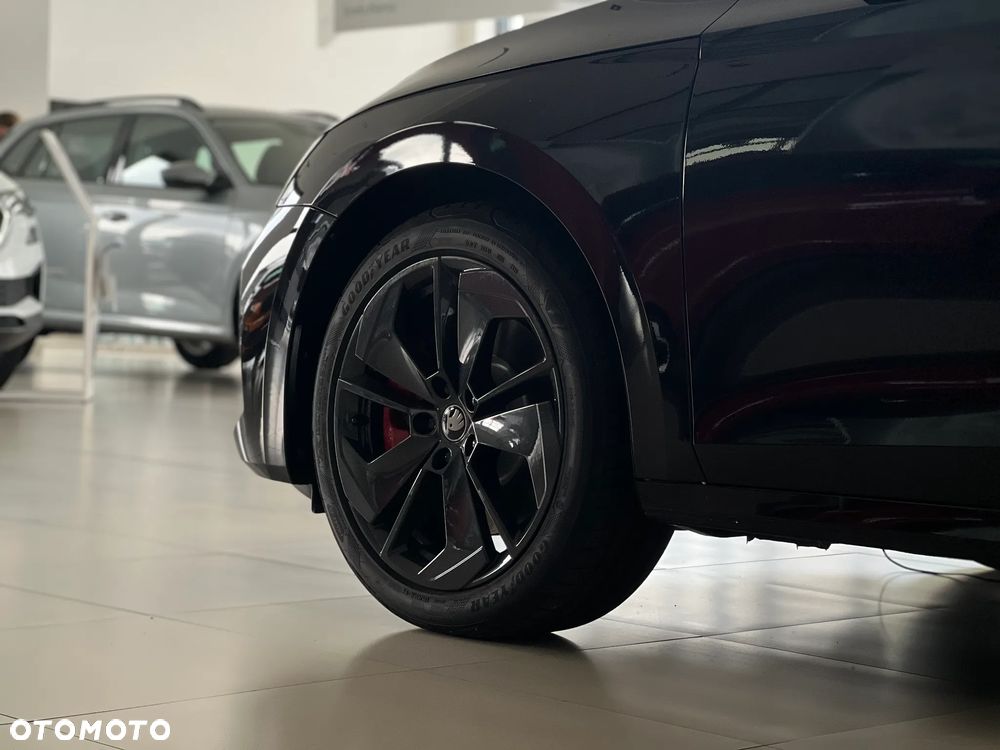 Skoda Octavia 2.0 TSI RS DSG - 12