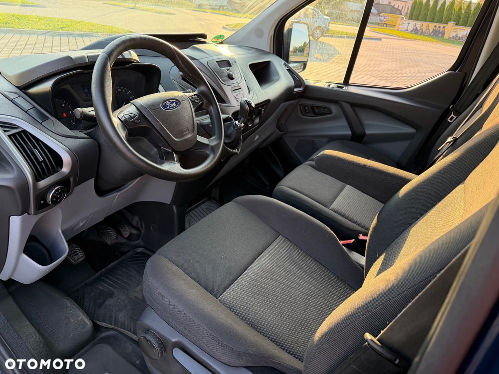 Ford TRANSIT CUSTOM - 16