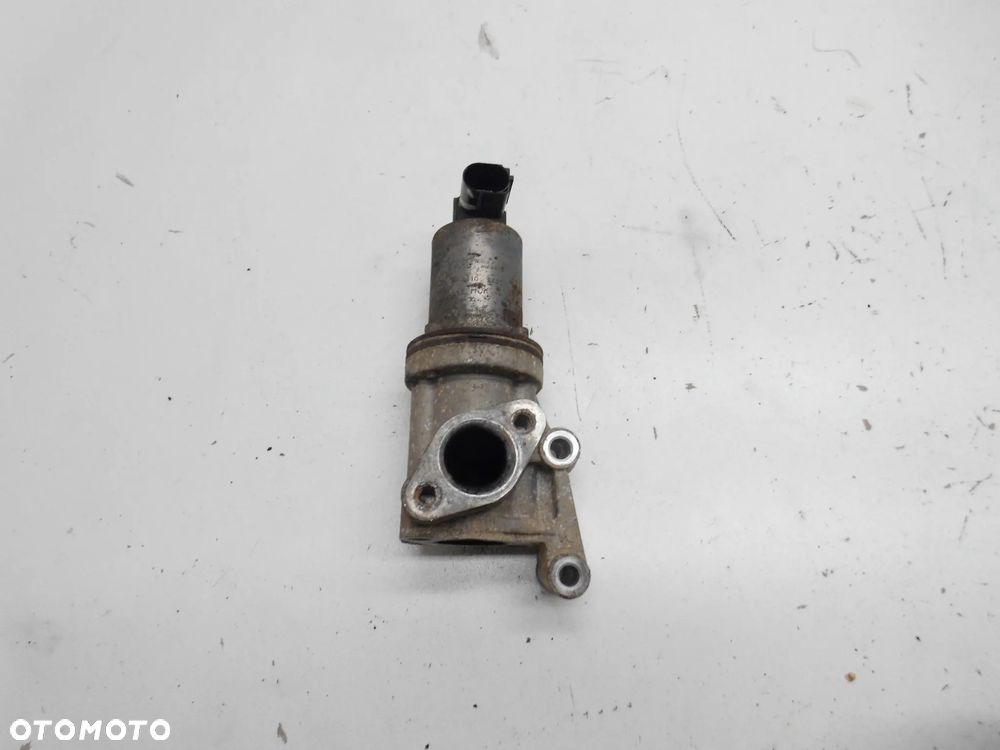 ZAWÓR EGR 28410-2A300 HYUNDAI I30 II KIA CEED II 1.6CRDI D4FB ORYGINAŁ - 2