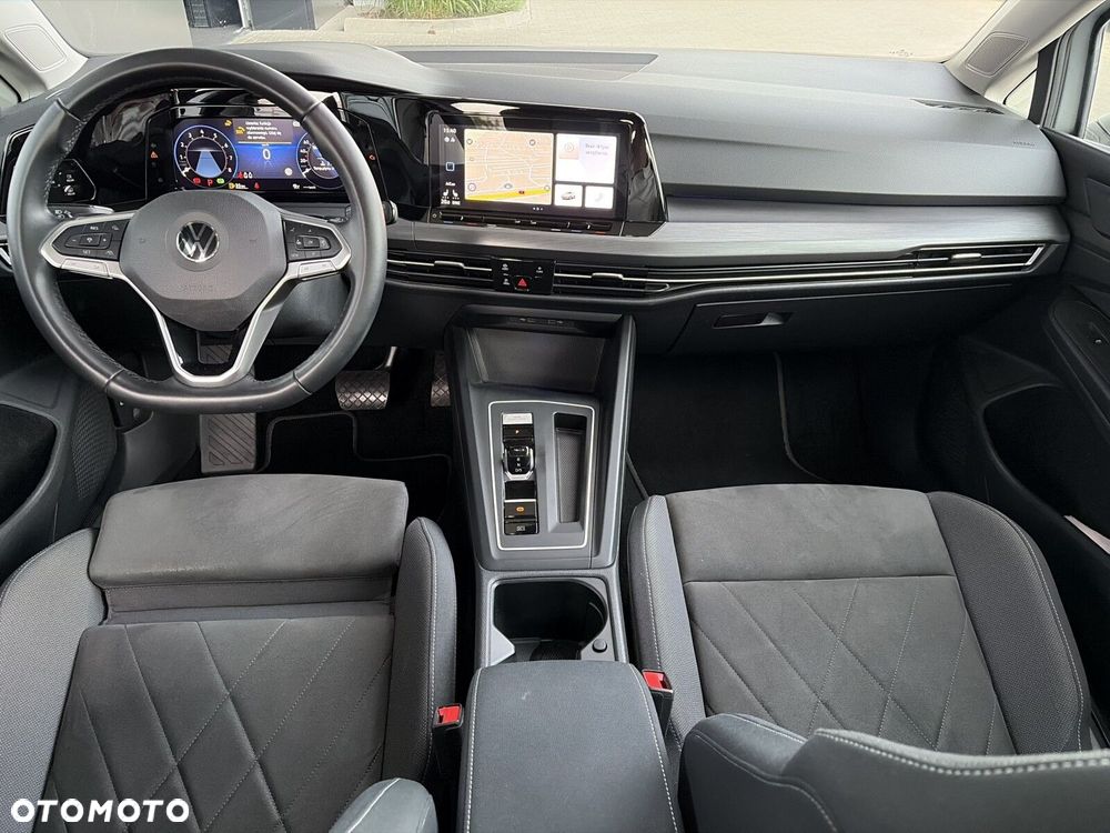 Volkswagen Golf 1.5 eTSI Style DSG - 12