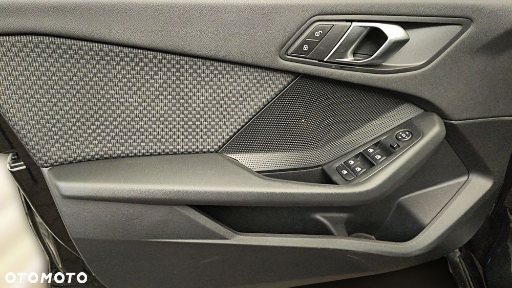 BMW Seria 1 118i Advantage - 17