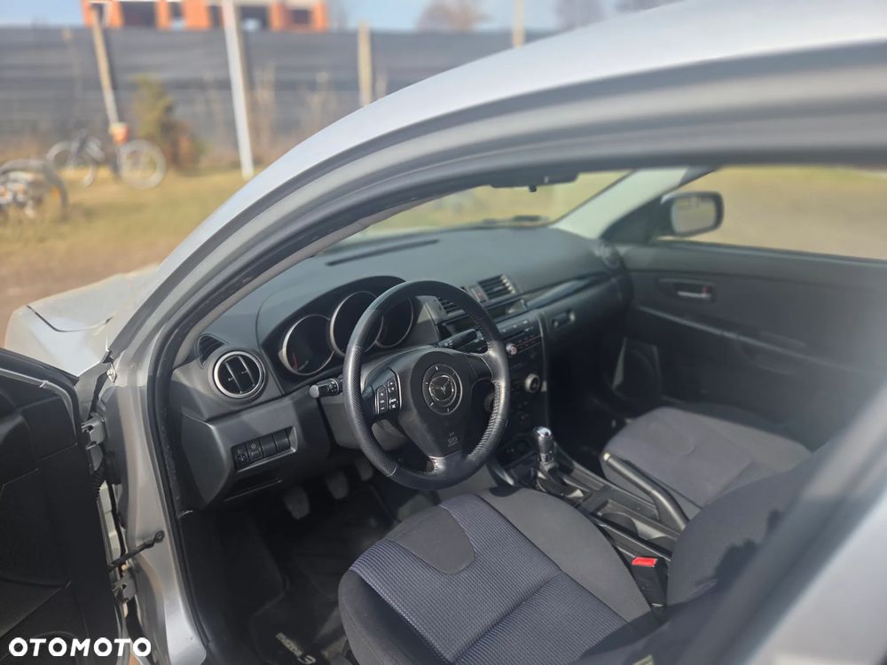Mazda 3 1.6 Exclusive - 6