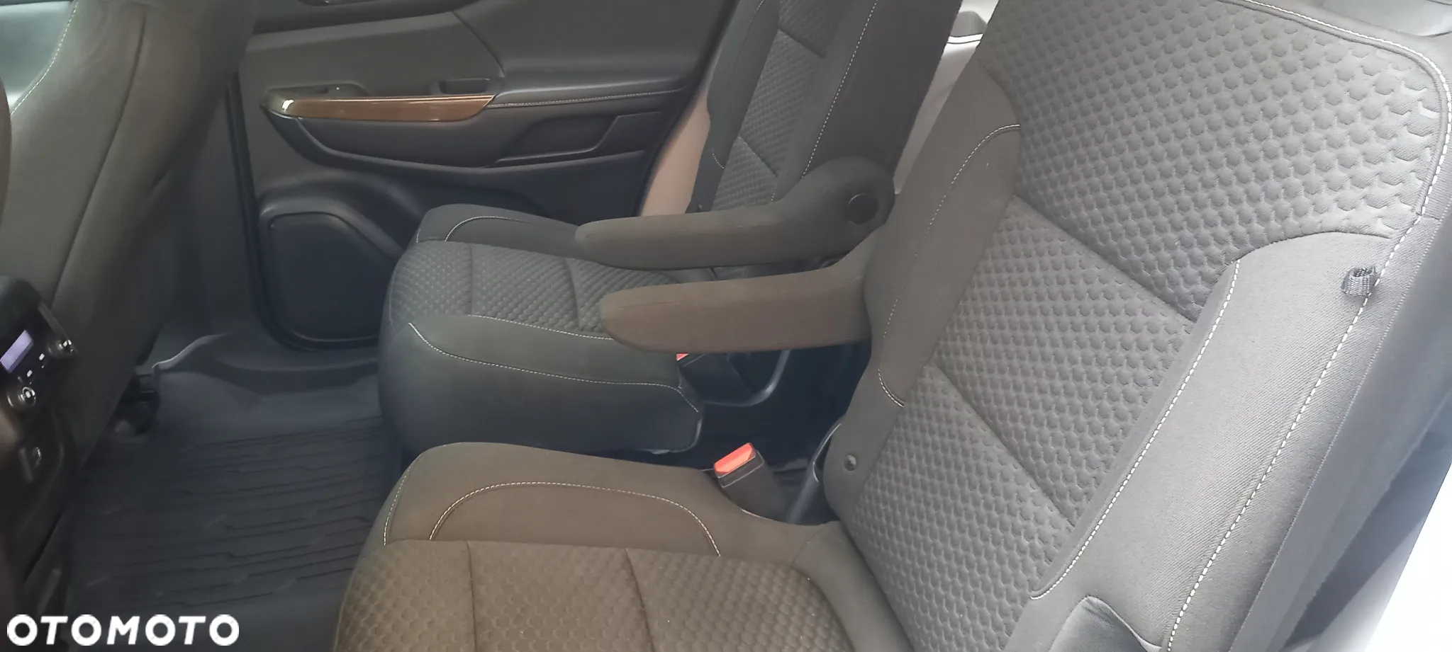 GMC Acadia - 11