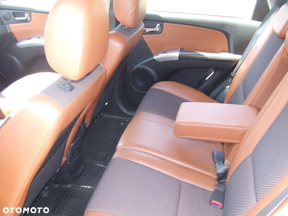 Kia Sportage 2.0 CRDI 4WD Champ - 4