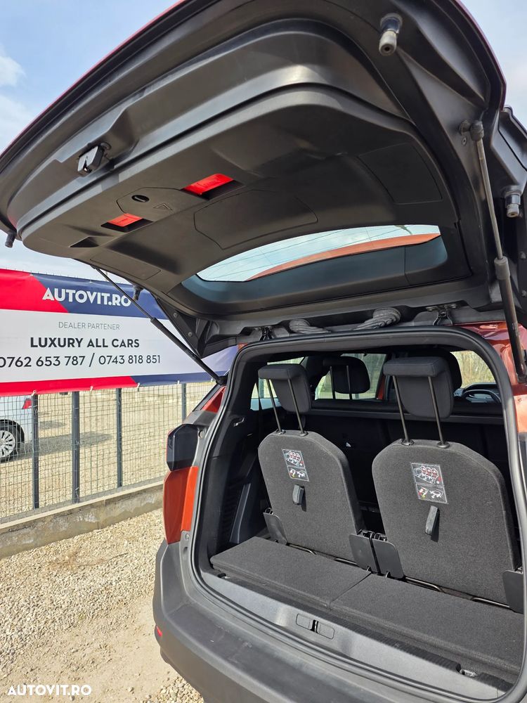 Peugeot 5008 - 22