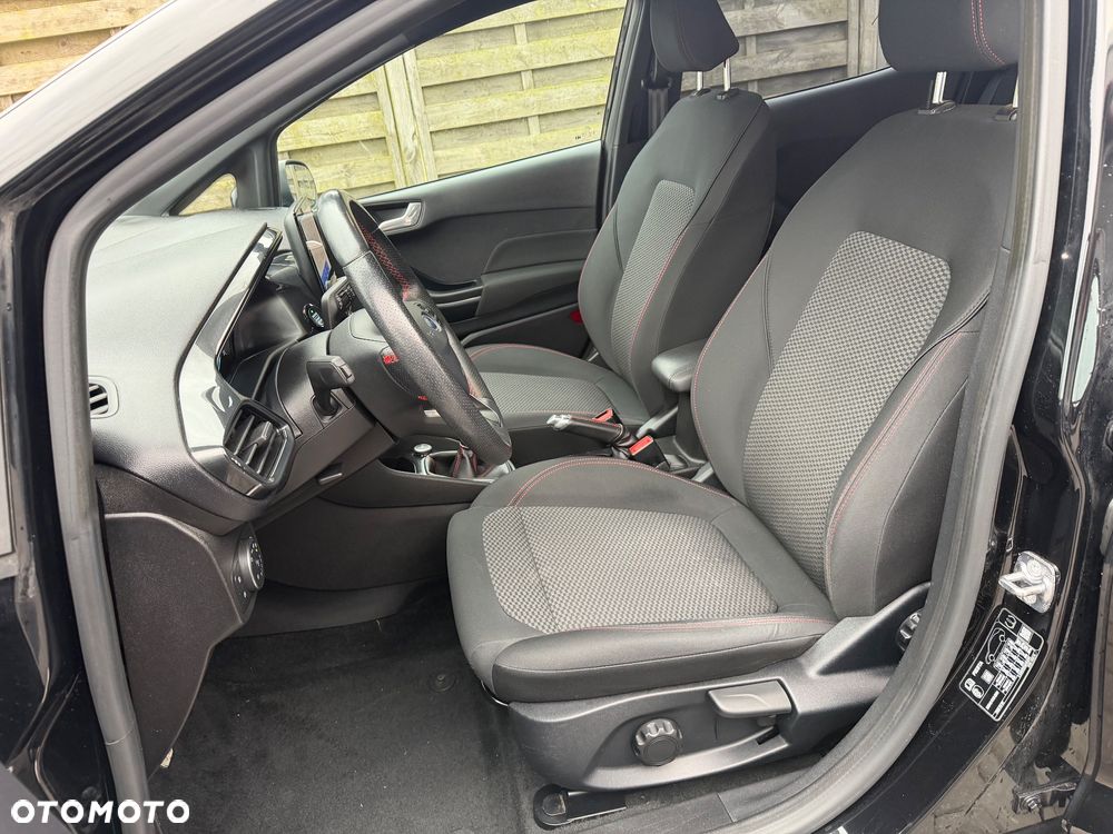 Ford Fiesta 1.5 TDCi S&S ST-LINE - 15