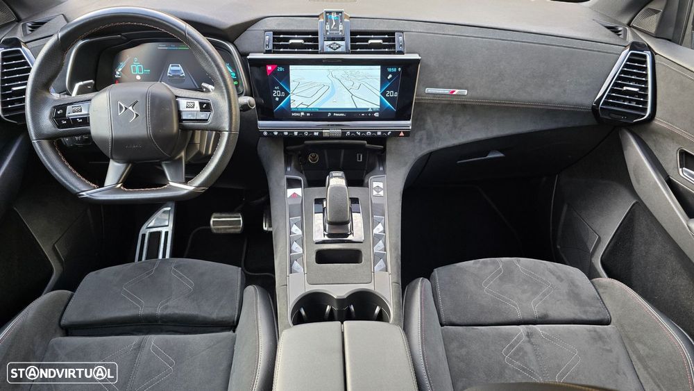 DS DS7 Crossback E-Tense Performance Line EAT8 - 9