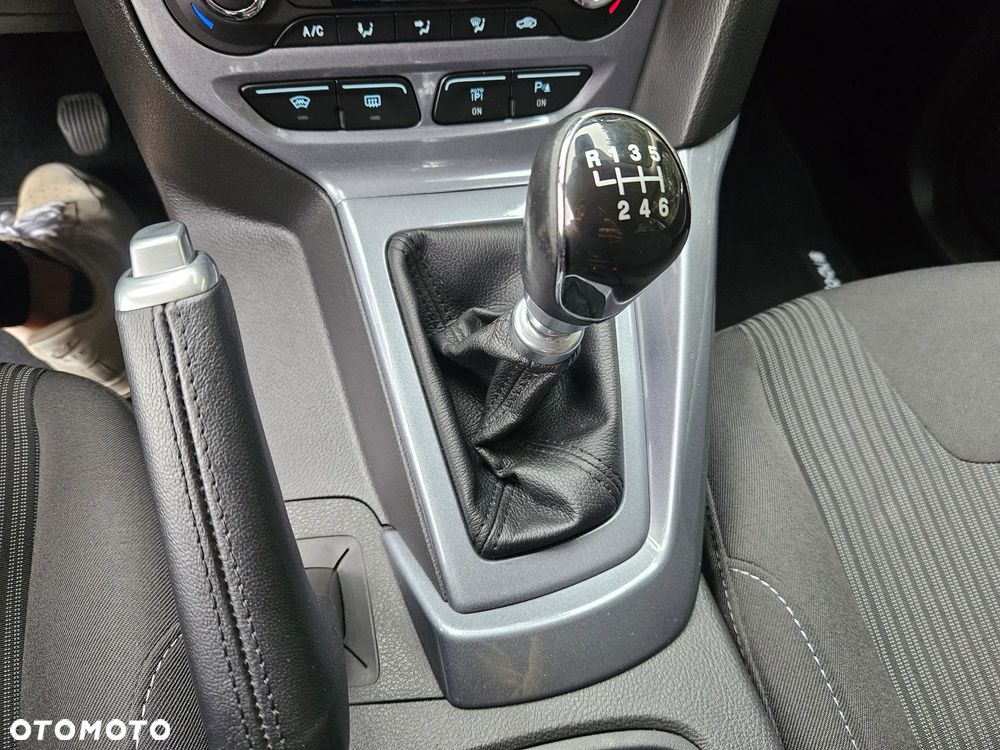 Ford Focus 2.0 TDCi Trend - 31