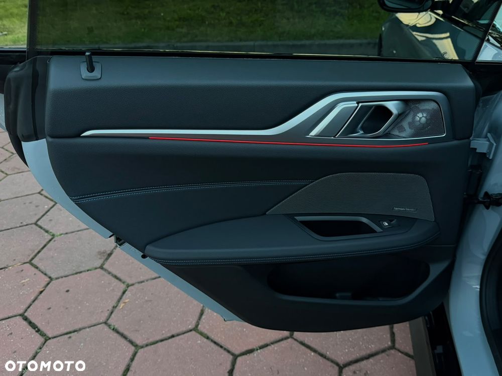 BMW Seria 4 420d xDrive mHEV M Sport - 31