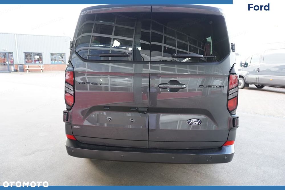 Ford Transit Custom - 5