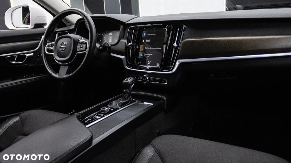 Volvo V90 Cross Country D4 SCR AWD Pro - 19