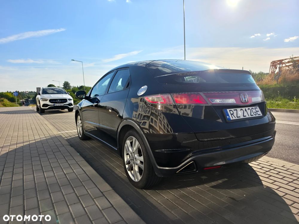 Honda Civic 1.8i-VTEC Sport - 6
