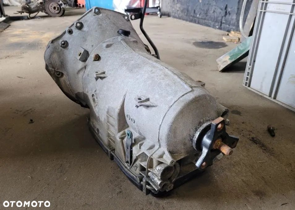 Skrzynia biegów Mercedes W203 W210 2,2 CDI automat 2032700100 - 4