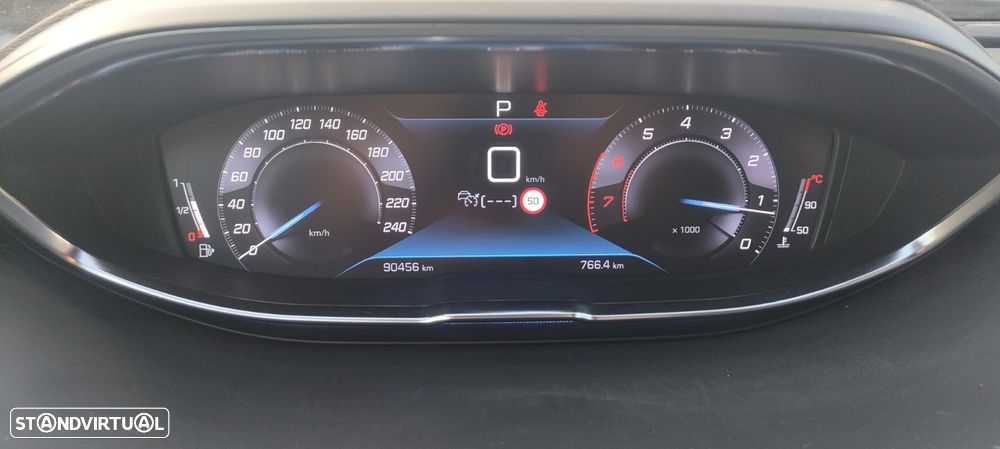 Peugeot 5008 PureTech 130 EAT8 Stop & Start GT - 11