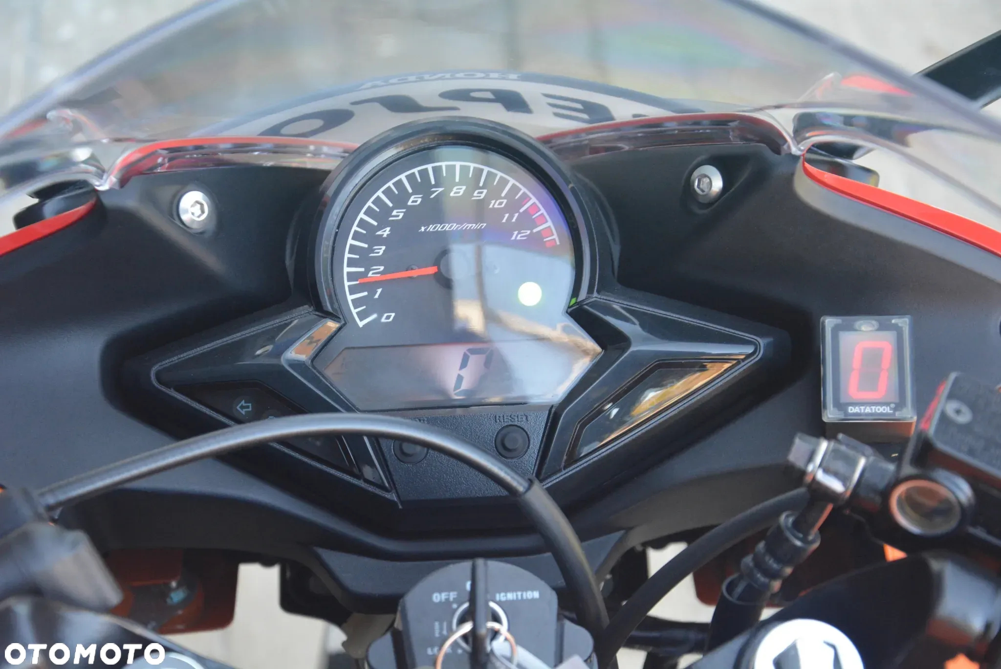 Honda CBR - 12
