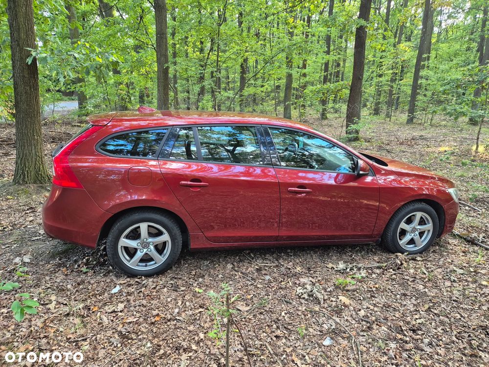 Volvo V60 D4 Drive-E Kinetic - 8