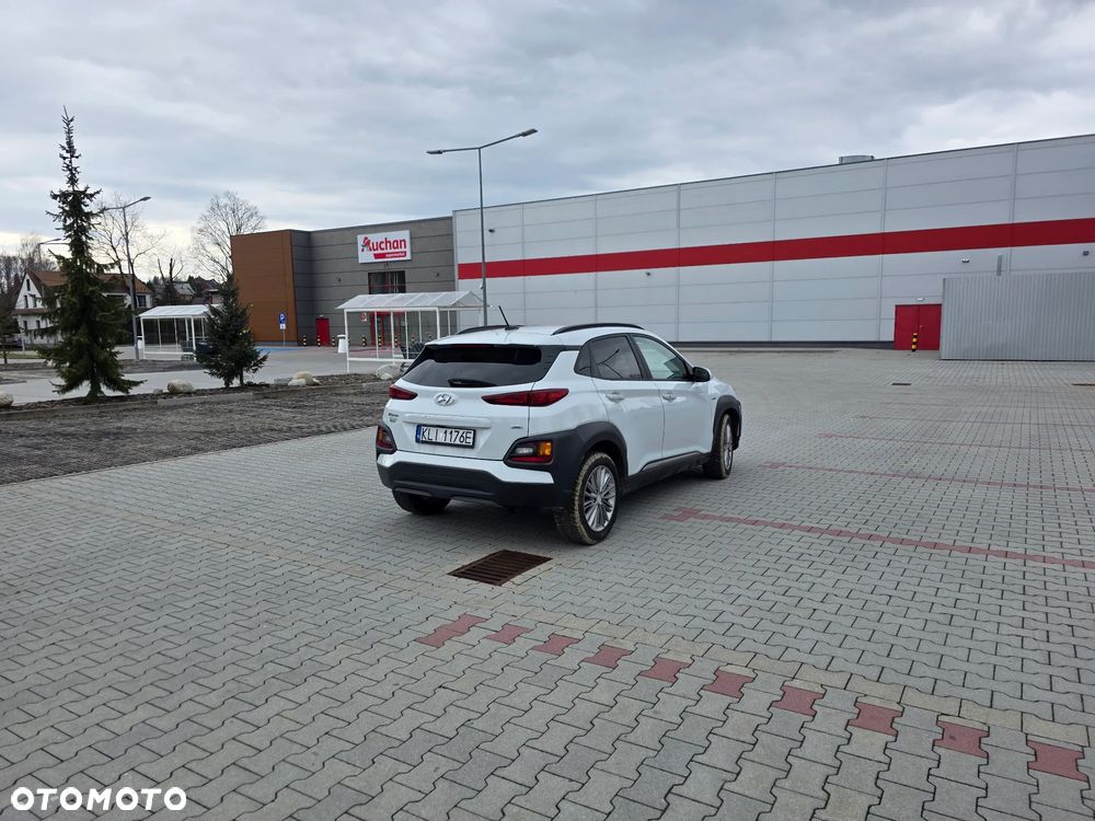 Hyundai Kona - 5