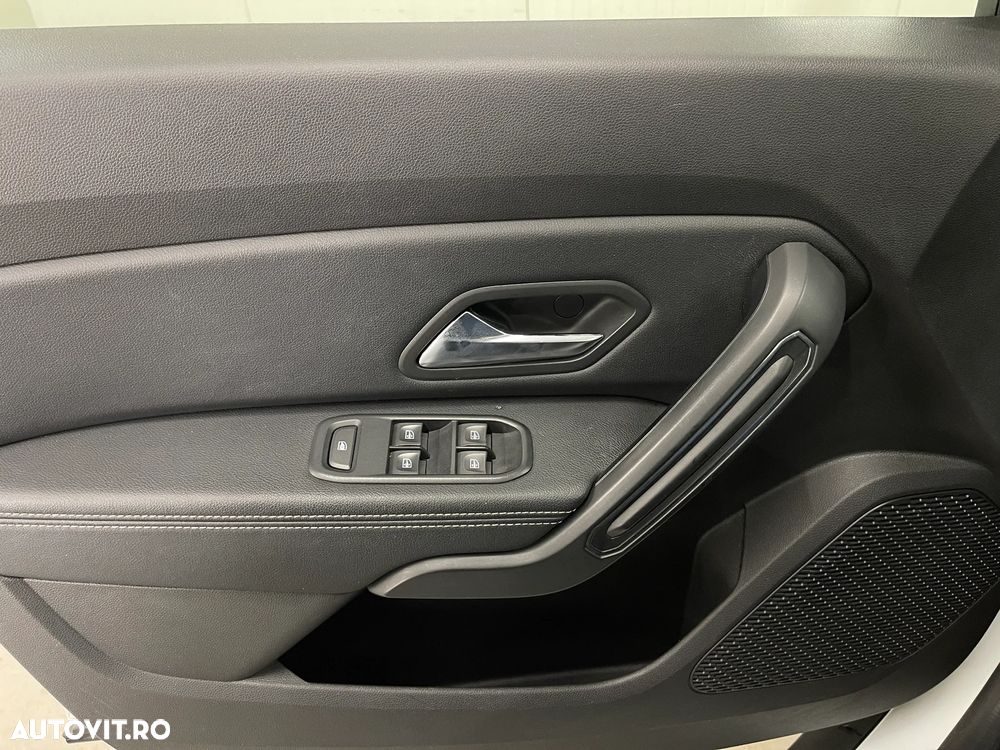 Dacia Duster 1.6 SCe Prestige jante 17" - 19