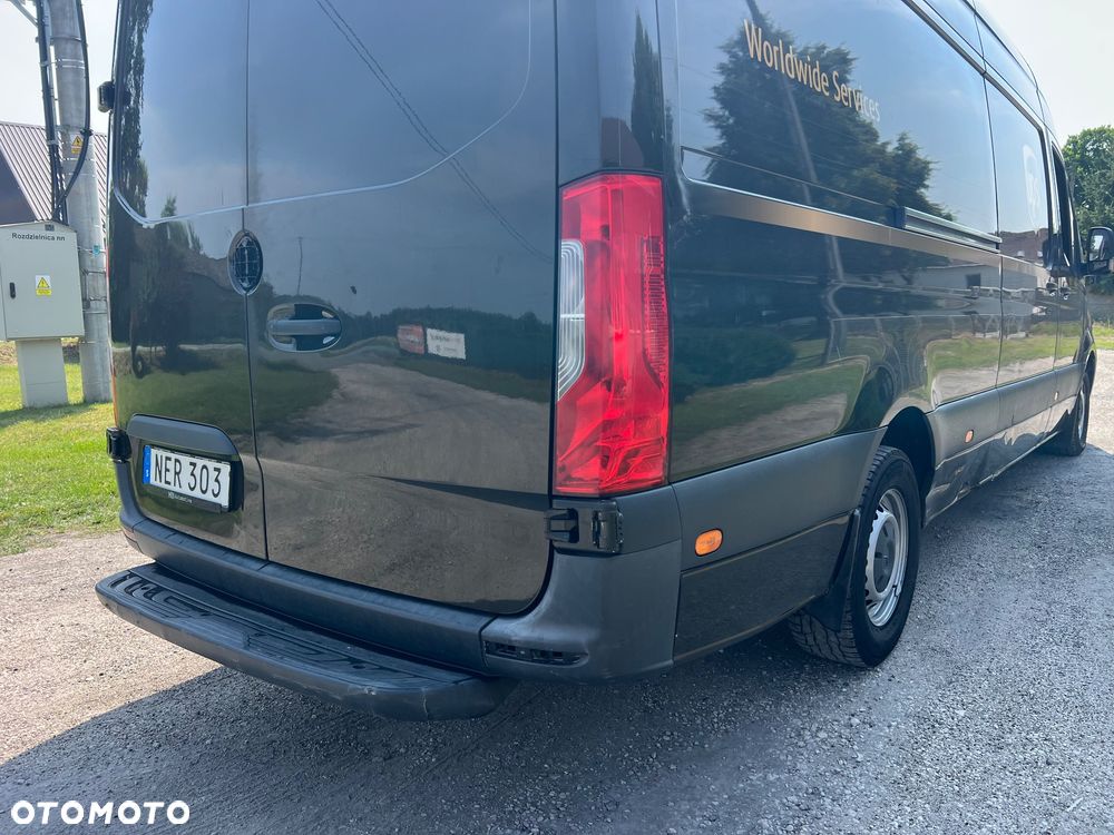 Mercedes-Benz SPRINTER 907 Maxi - 16