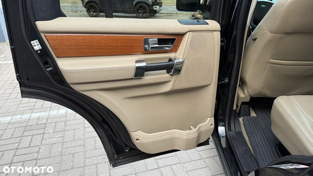 Land Rover Discovery 5.0 V8 HSE - 18