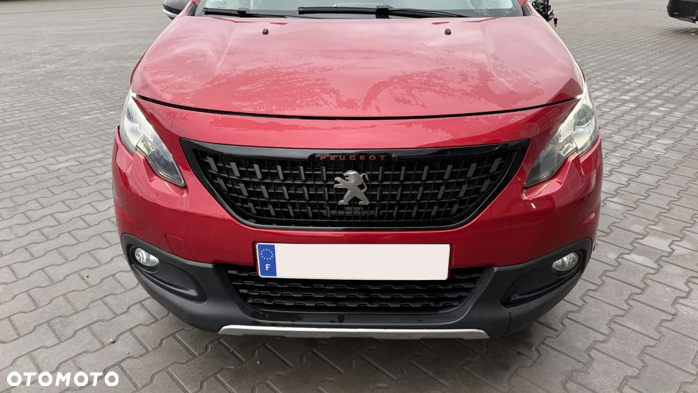 Peugeot 2008 PureTech 110 Stop&Start EAT6 GT-Line Edition - 5