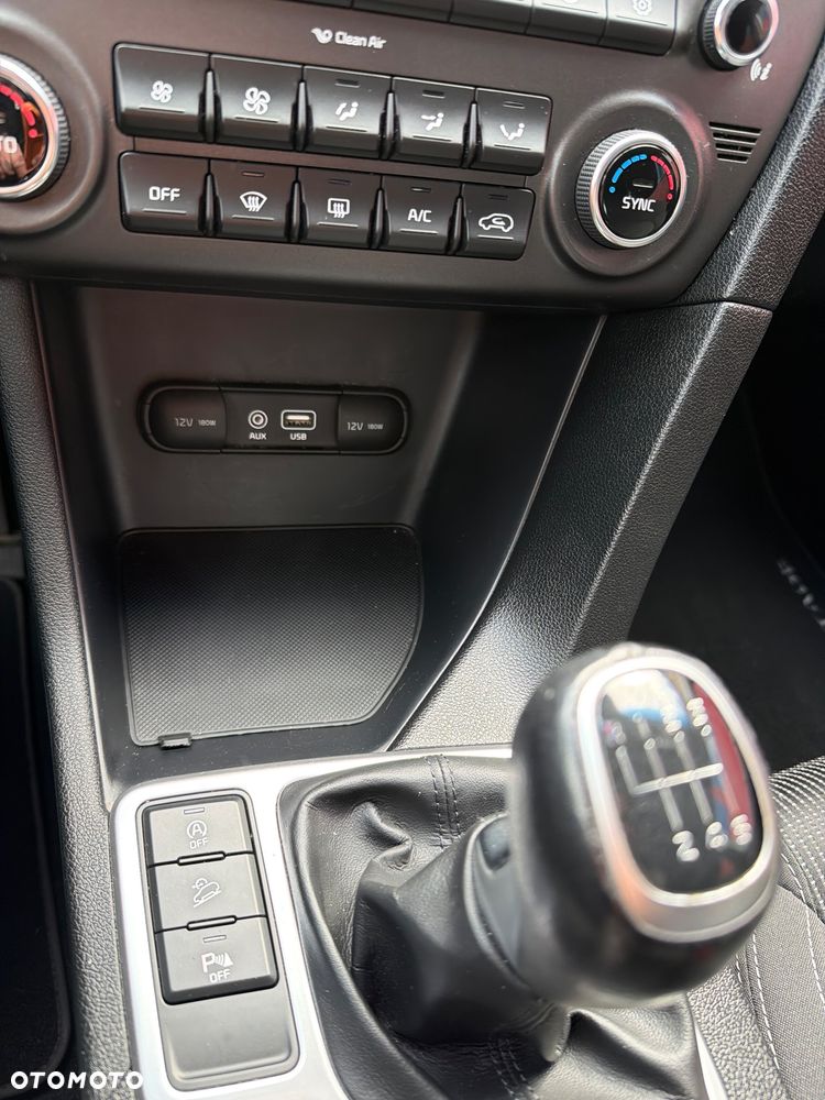 Kia Sportage 1.6 GDI 2WD DREAM-TEAM EDITION - 26