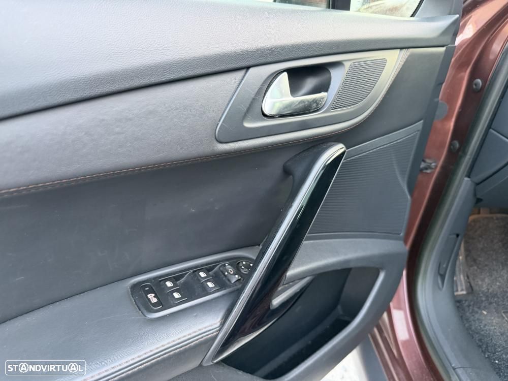 Peugeot 508 RXH 2.0 HDi Hybrid4 2-Tronic 104g - 15