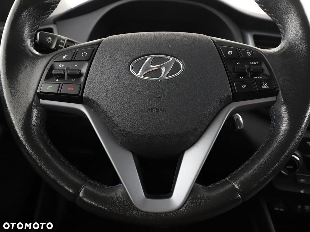 Hyundai Tucson 2.0 CRDi 2WD Trend - 22