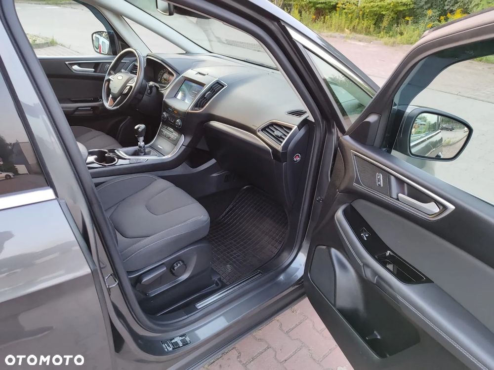 Ford S-Max 2.0 EcoBlue Titanium - 8
