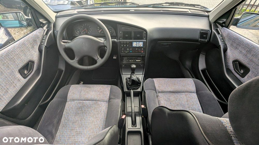 Peugeot 405 - 18