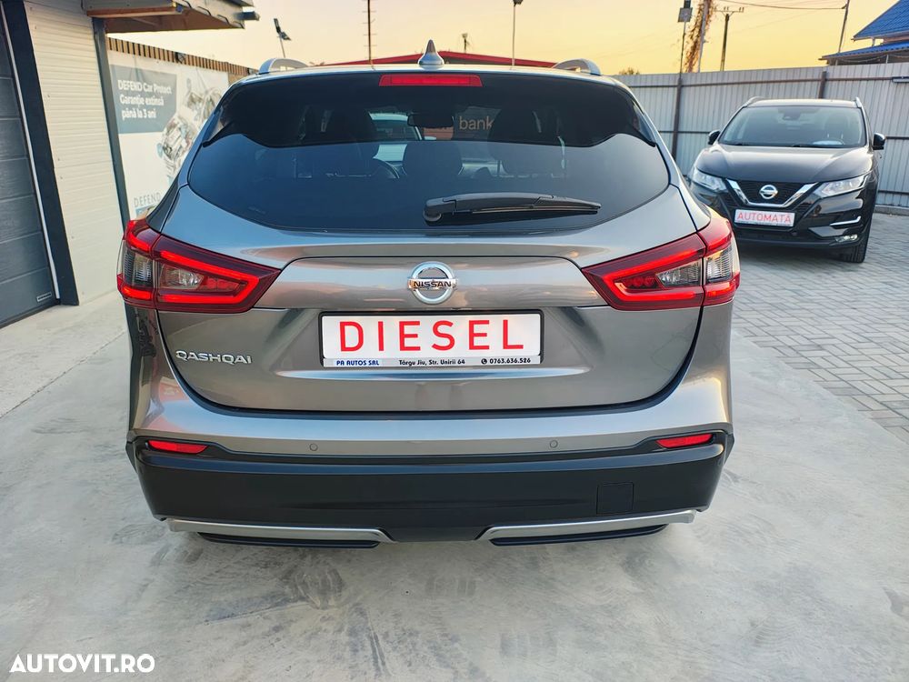 Nissan Qashqai 1.5 DCI DCT TEKNA+ - 10