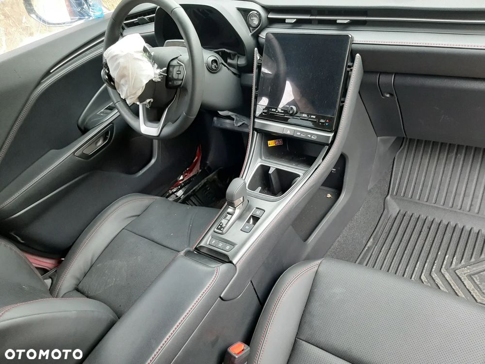 Lexus LBX 1.5 Hybrid - 12