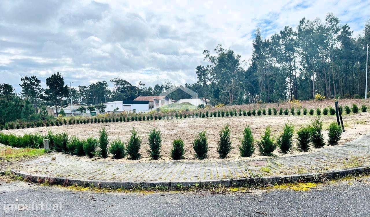 OPORTUNIDADE DE INVESTIMENTO - Lote de terreno urbano para construção - Grande imagem: 2/9
