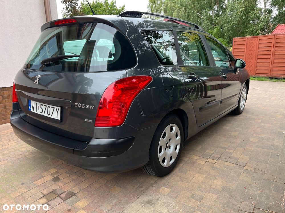 Peugeot 308 1.6 HDi Premium - 8