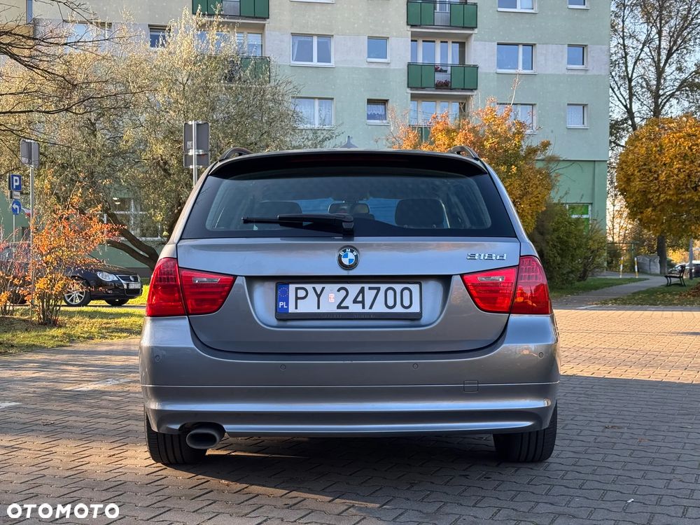 BMW Seria 3 318d DPF - 11