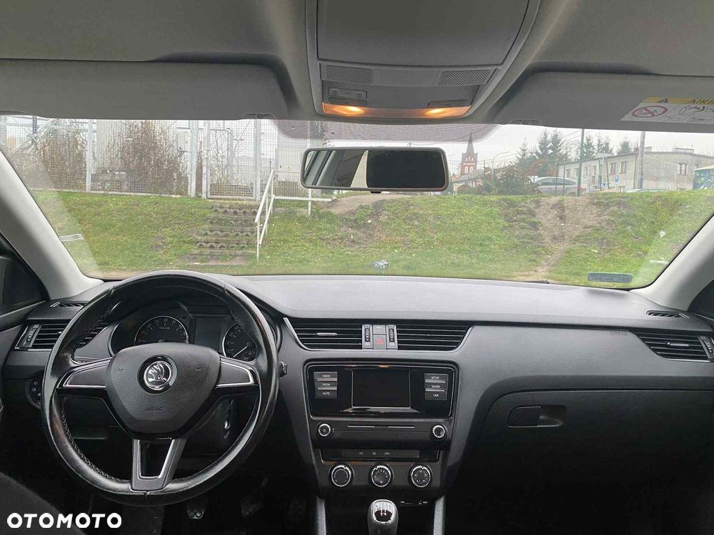 Skoda Octavia 1.6 TDI Active - 5