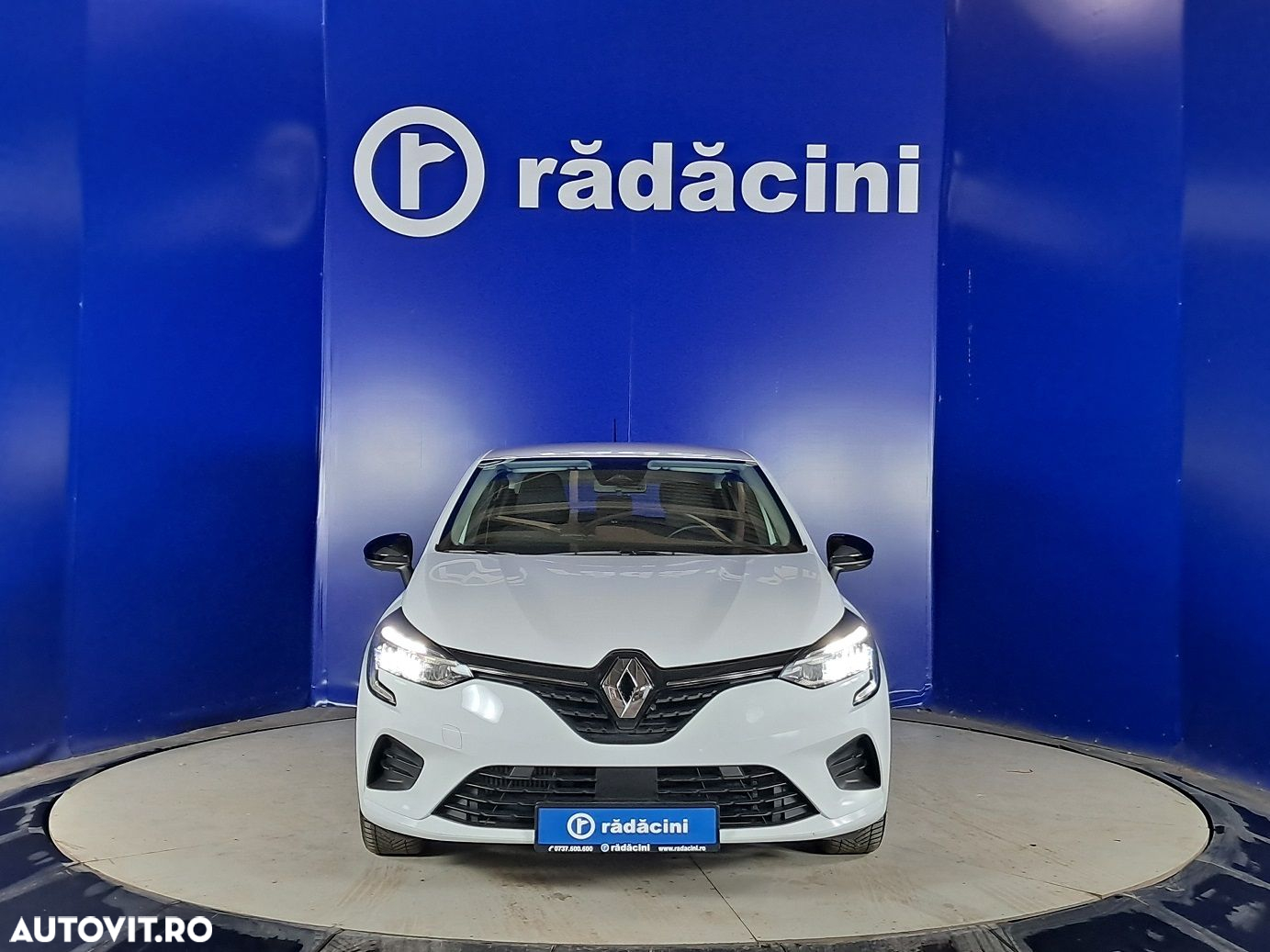 Renault Clio - 8