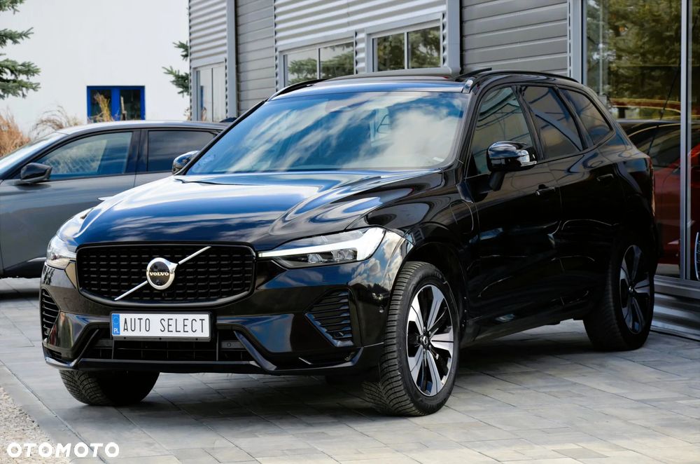 Volvo XC 60 T8 Plug-In Hybrid AWD Ultra Black Edition - 6
