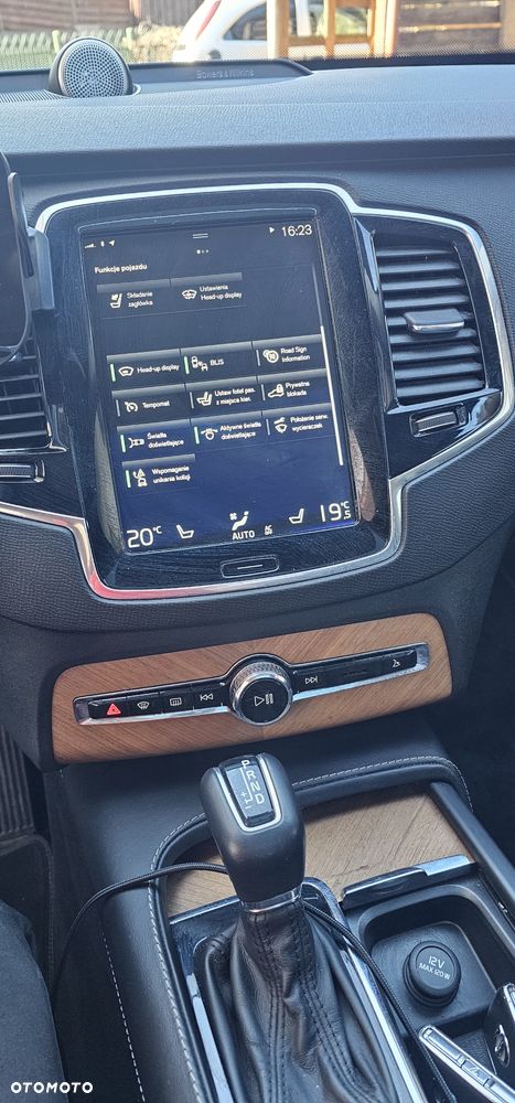 Volvo XC 90 T6 AWD Inscription 7os - 32